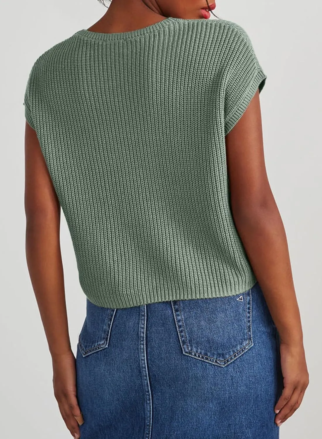 Dokotoo Women's Casual Short Sleeve Loose Tunic Tops Lightweight Knit Spring Pullover Sweater Blouses