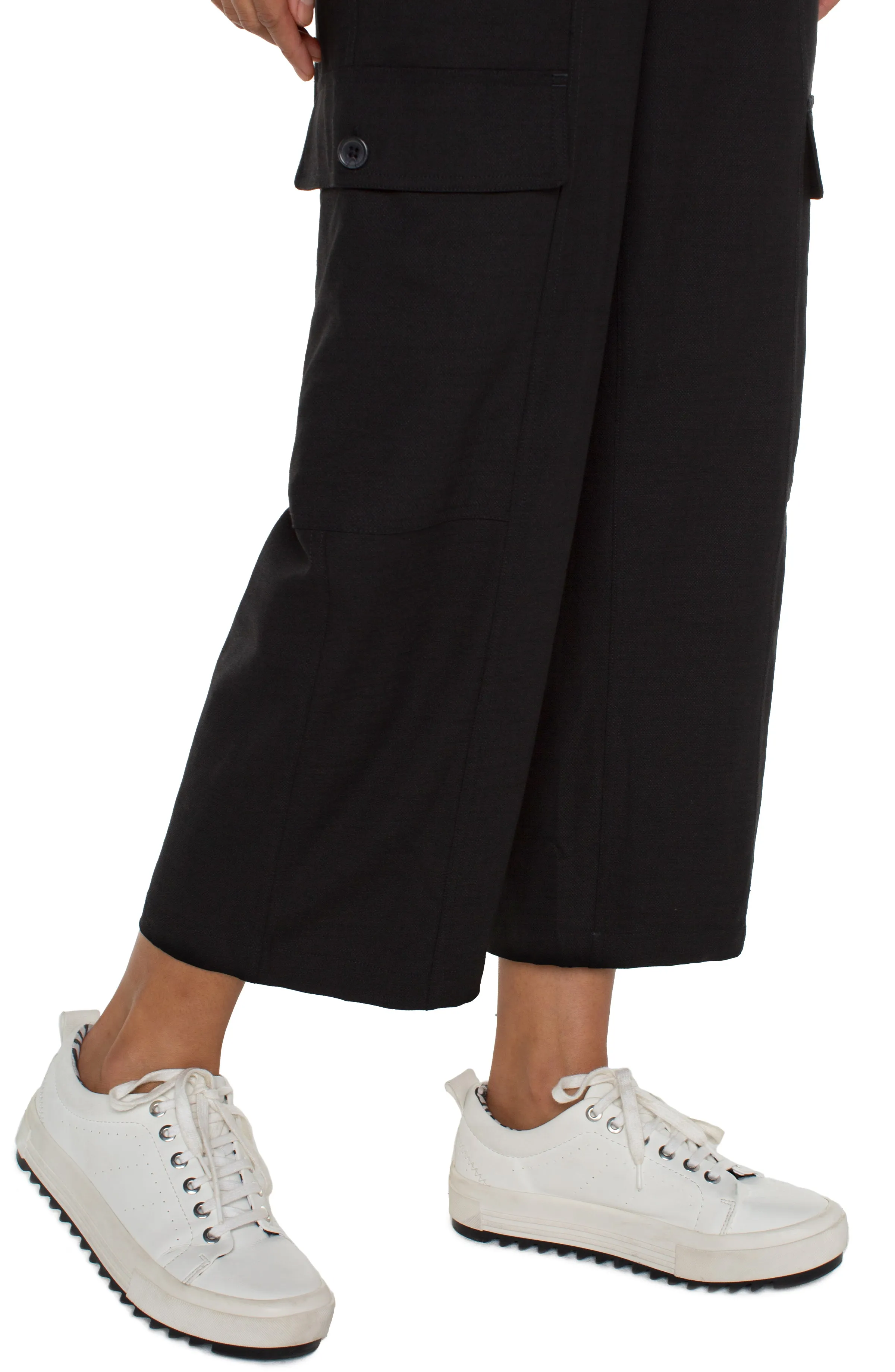 Liverpool Hi-Rise Black Cargo Crop Straight 26in Ins